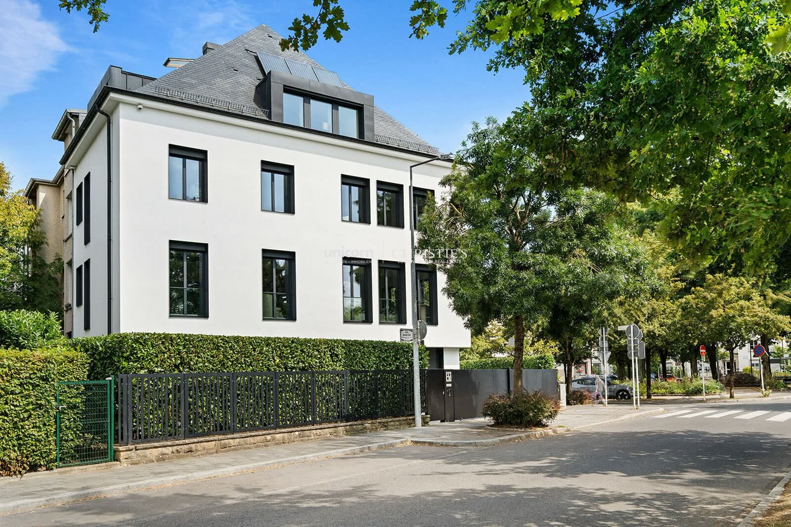 Maison en vente à Luxembourg-Limpertsberg - 500m²